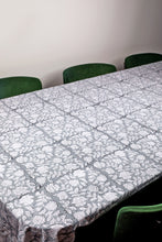 Görseli Galeri görüntüleyiciye yükleyin, Gray Blossom