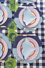 Görseli Galeri görüntüleyiciye yükleyin, Bicolor Blue Scallop Amerikan Servisi + Peçete