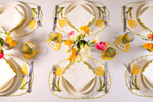 Load image into Gallery viewer, Curvy Black Placemat + Napkin