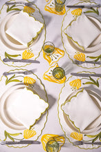 Load image into Gallery viewer, Curvy Black Placemat + Napkin