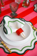 Görseli Galeri görüntüleyiciye yükleyin, Red Loops