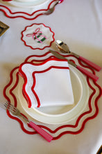 Görseli Galeri görüntüleyiciye yükleyin, Red Wave 2'li Peçete