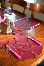 Görseli Galeri görüntüleyiciye yükleyin, Leather Camellia 4'lü Set