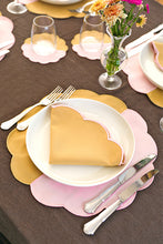 Load image into Gallery viewer, Beige Scallop Napkin (Set of 2)