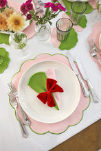 Görseli Galeri görüntüleyiciye yükleyin, Bicolor Green&Rose Scallop 2’li Peçete