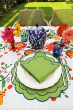 Load image into Gallery viewer, Green Scallop Napkin (Set of 2)