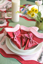 Görseli Galeri görüntüleyiciye yükleyin, Rose&Burgundy Wave 2’li Peçete