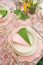 Görseli Galeri görüntüleyiciye yükleyin, Bicolor Green&Rose Scallop 2’li Peçete