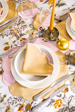 Load image into Gallery viewer, Beige Scallop Napkin (Set of 2)