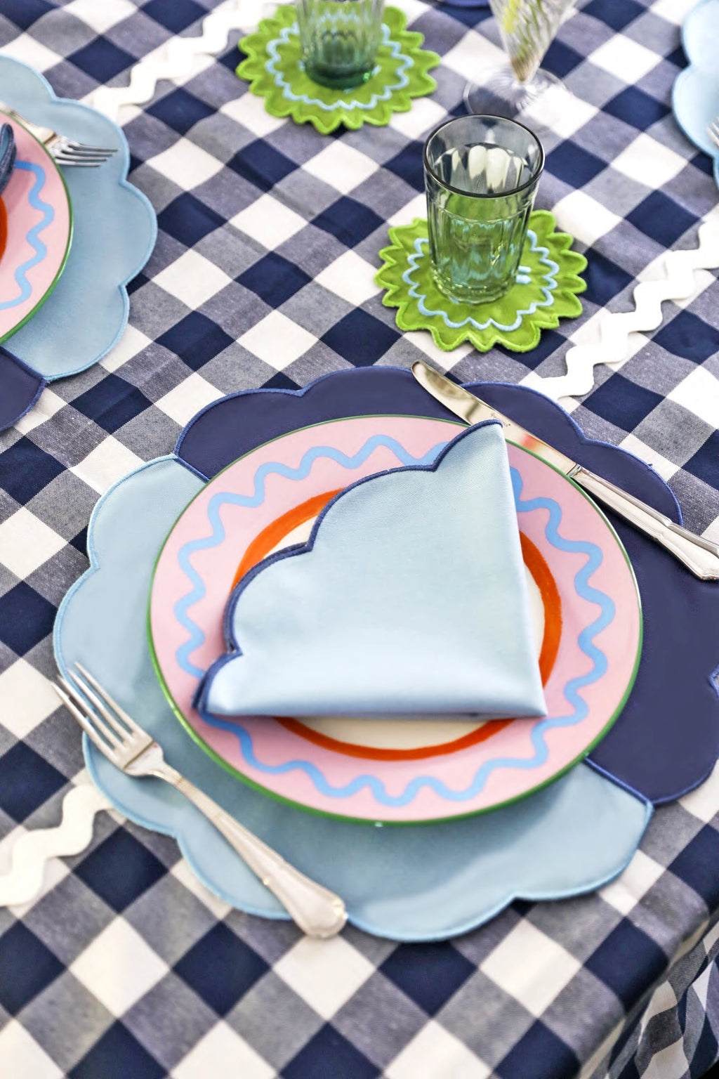 Bicolor Blue Scallop Amerikan Servisi + Peçete