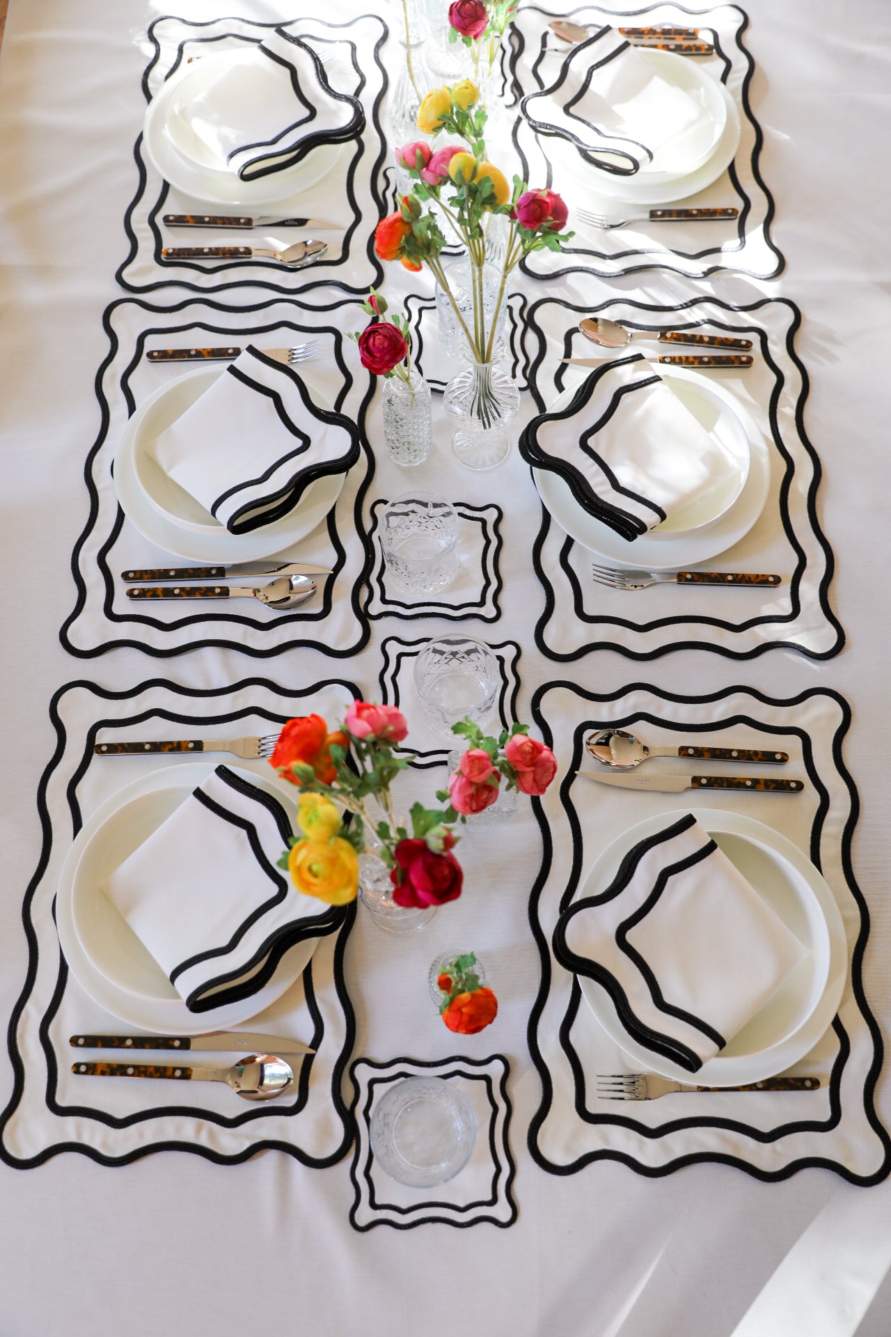 Green Wave Placemat + Napkin