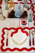 Curvy Black Napkin (Set of 2)