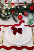 Görseli Galeri görüntüleyiciye yükleyin, Bordo Kurdele Peçete Halkası (4&#39;lü)
