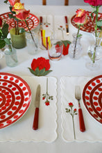 Görseli Galeri görüntüleyiciye yükleyin, Rosie 2'li Amerikan Servisi