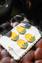 Görseli Galeri görüntüleyiciye yükleyin, Rosie 2'li Amerikan Servisi