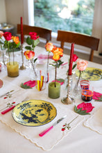 Görseli Galeri görüntüleyiciye yükleyin, Rosie 2'li Amerikan Servisi