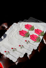 Görseli Galeri görüntüleyiciye yükleyin, Rosie 2'li Amerikan Servisi