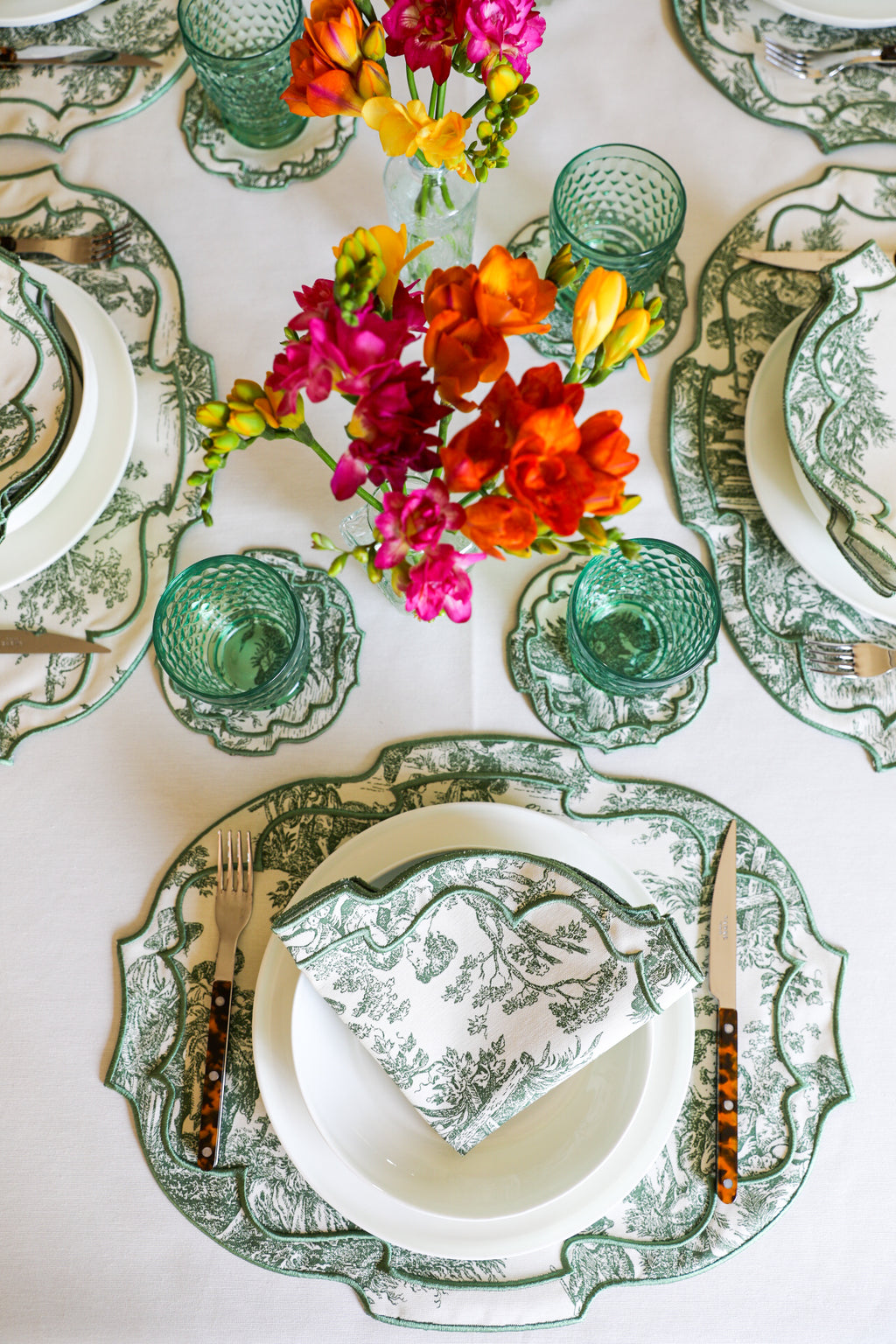Emerald Toile Amerikan Servisi + Peçete