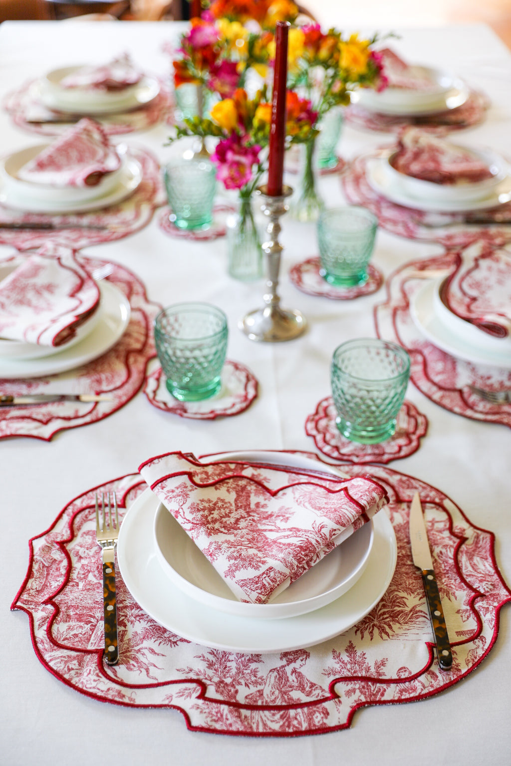 Lilly Red Scallop Napkin (Set of 2)