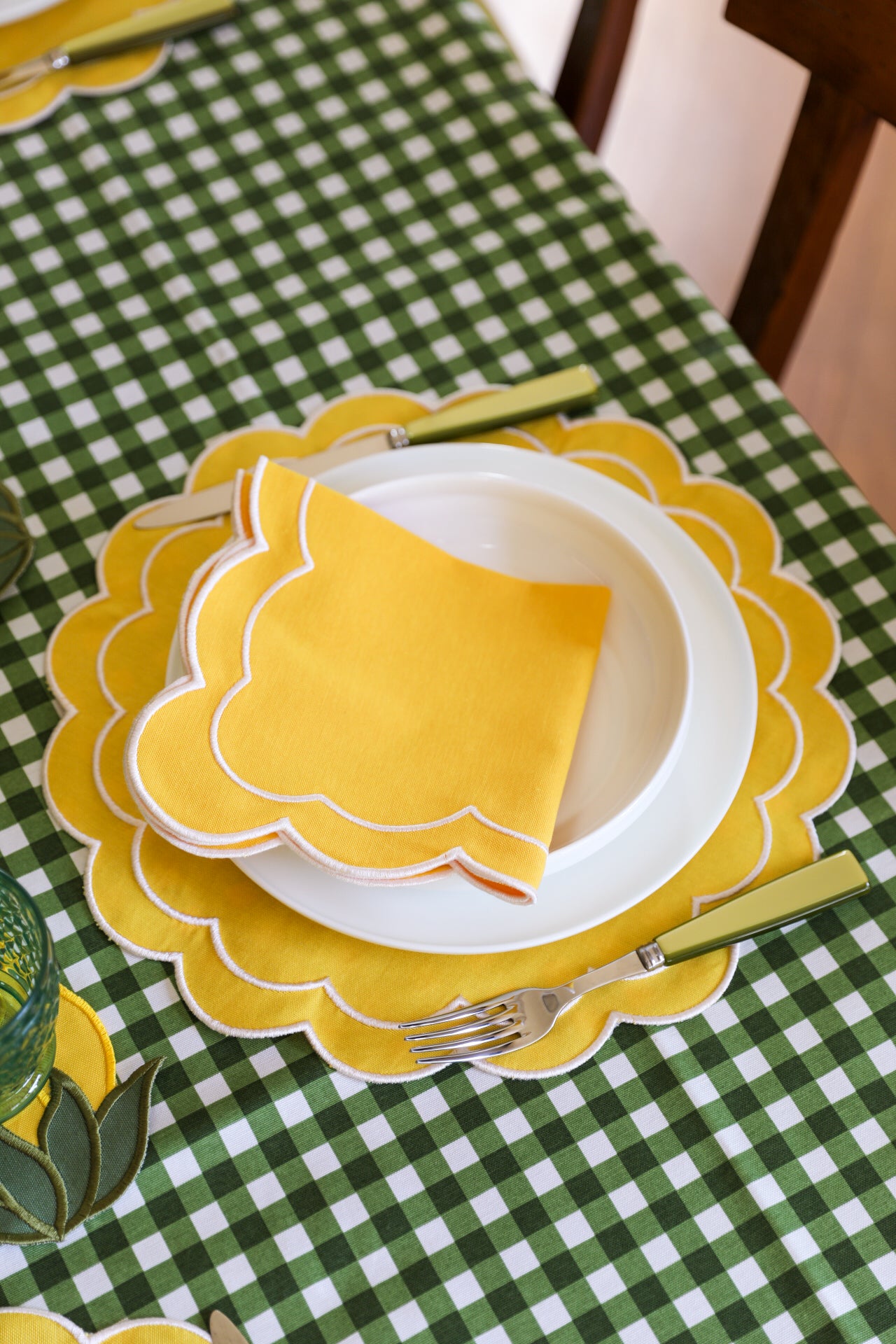 Lilac Scallop Placemat (Set of 2)