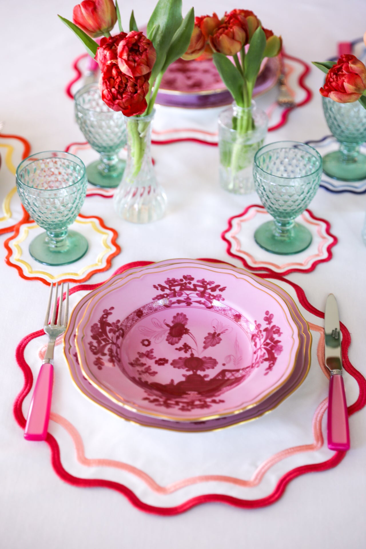 Colorful Scallop Placemat (Set of 4)
