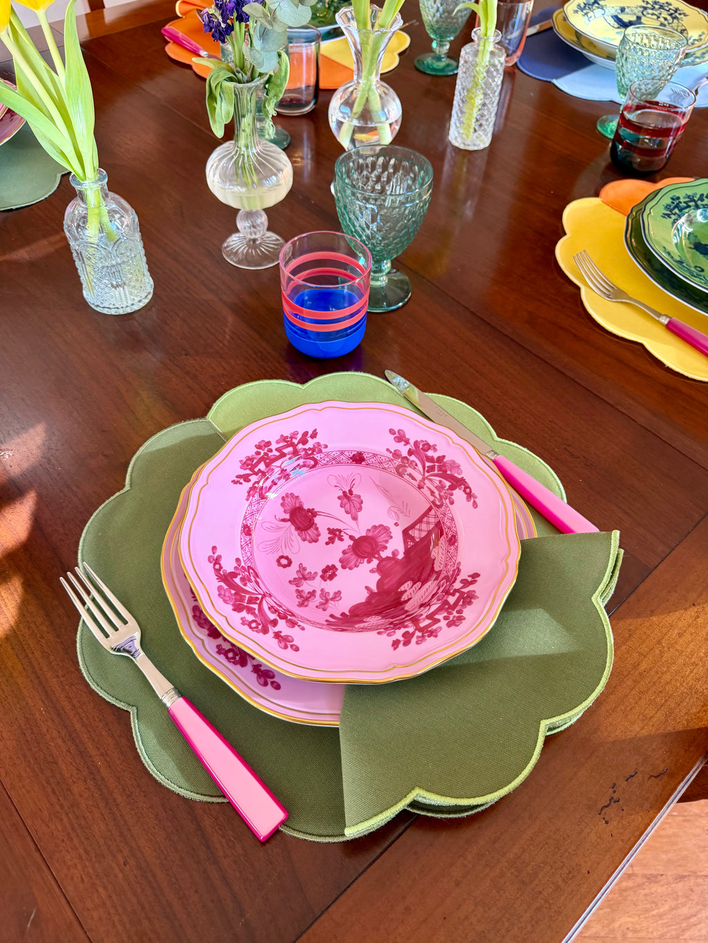 Colorful Scallop Placemat (Set of 4)