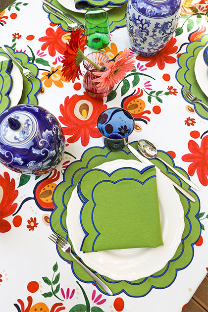 Green Scallop Placemat + Napkin