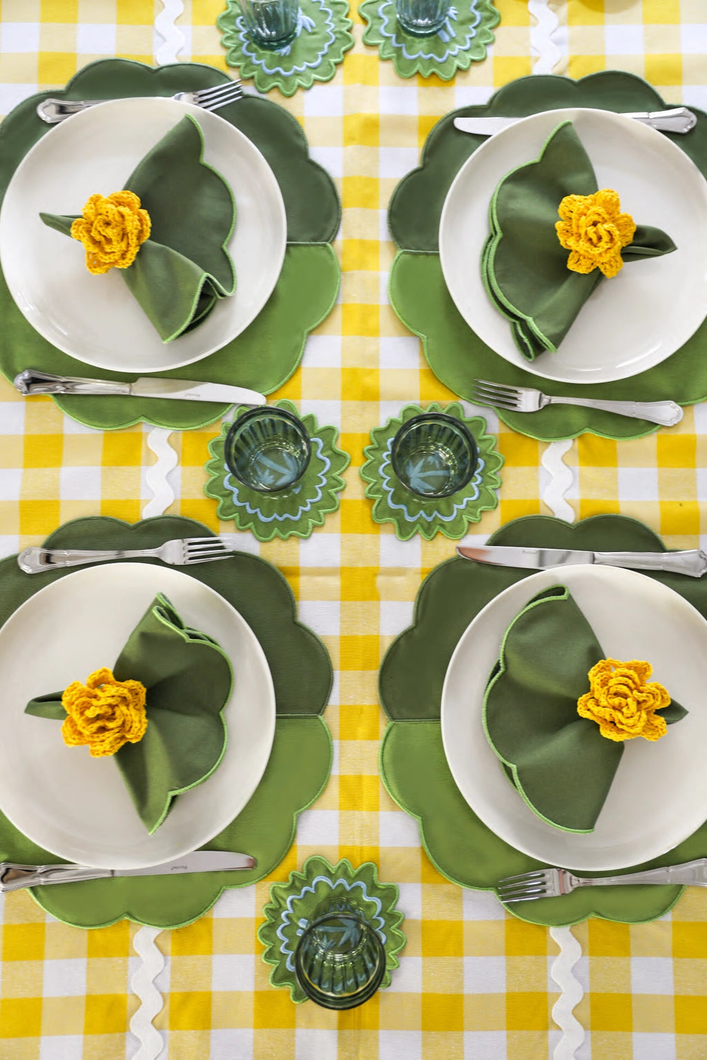 Bicolor Green Scallop Placemat (Set of 2)