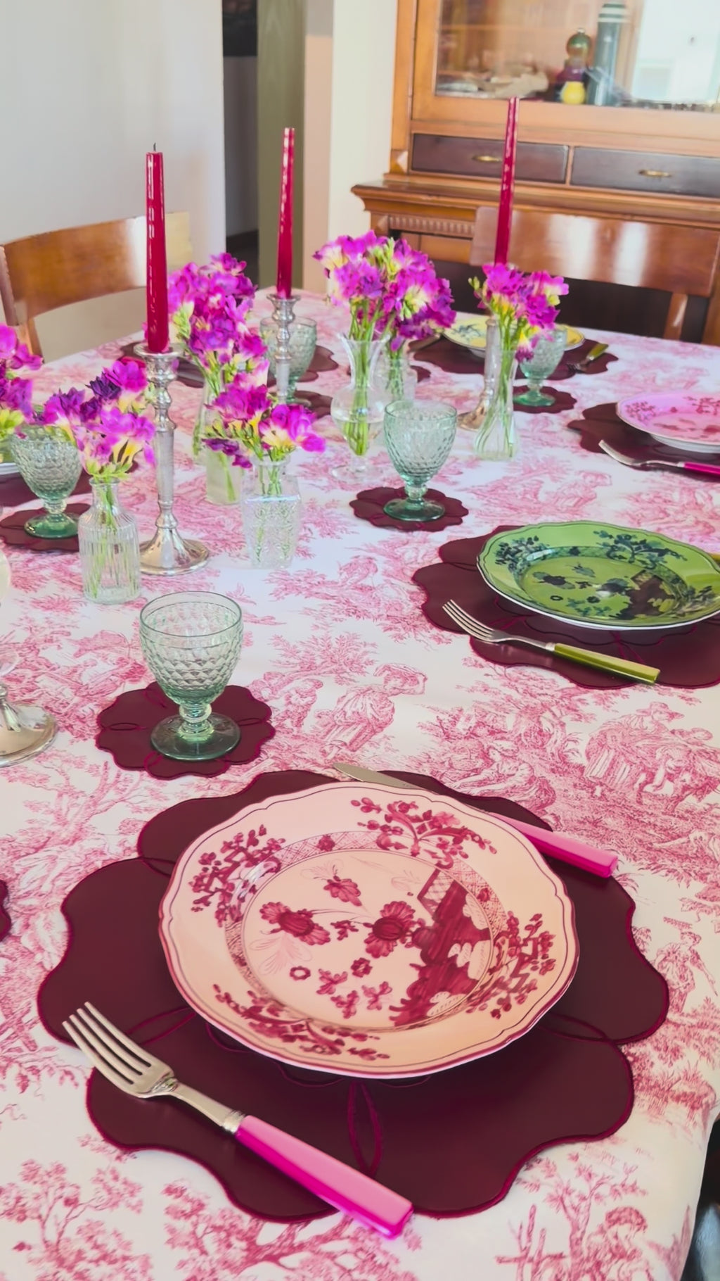 Camellia Placemat (Set of 2)